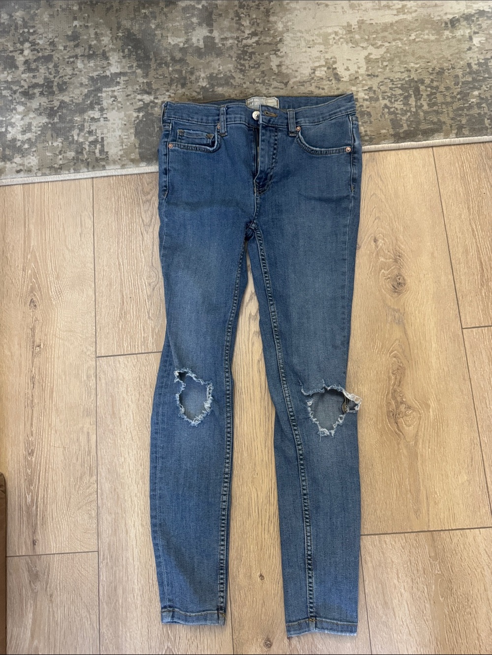 Free People Mid-Blue Skinny Jeans with Knee Rips